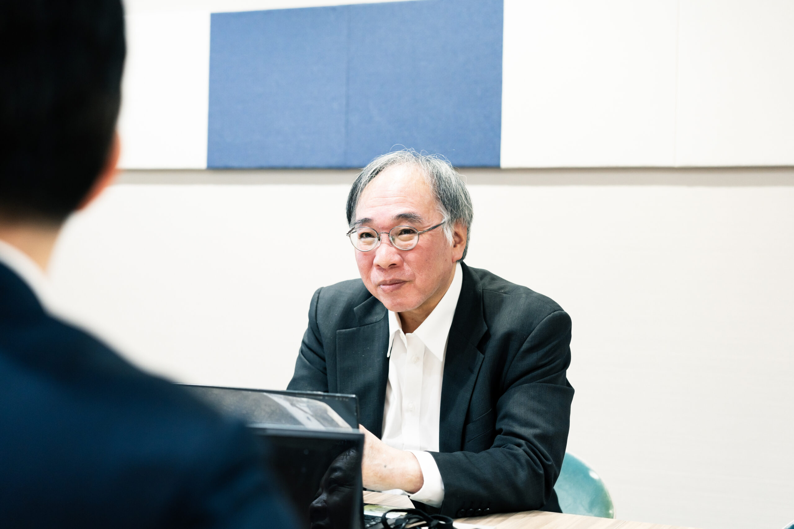 「できる」の一言が決め手。 60営業所の廃棄物管理を、法令の知識で支えてもらえる安心感